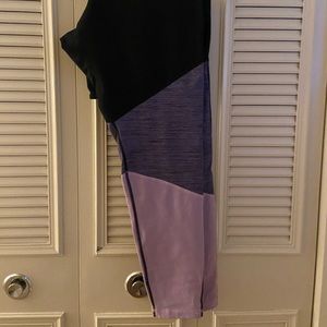🧡Old Navy Colorblock Leggings